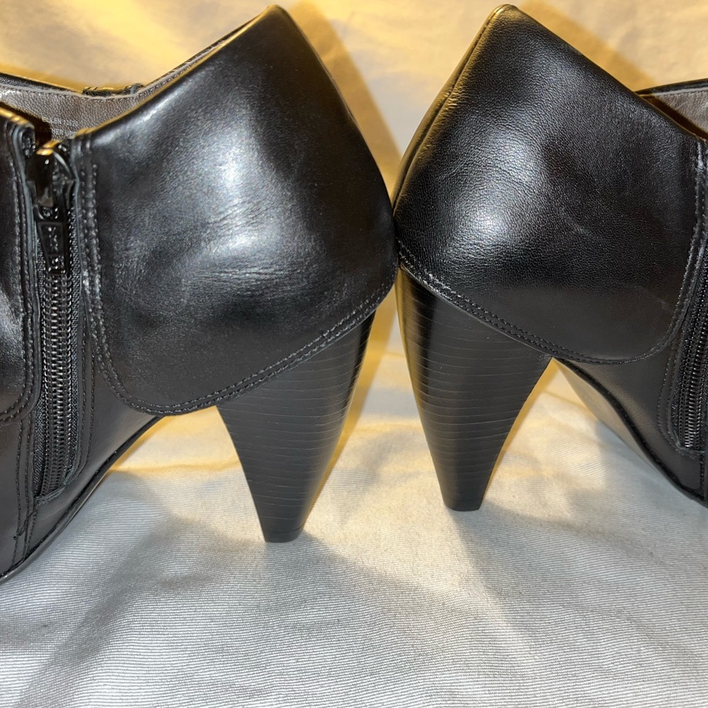 Matisse Ellen Black Leather Ankle Boot women’s Size 7.5 LIKE NEW - Picture 7 of 10